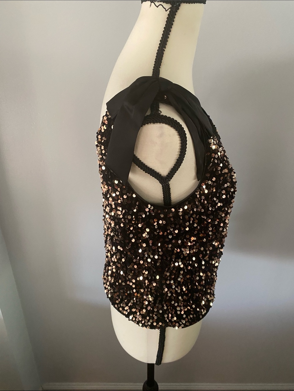 Nanette Lepore NWT size small sequin top - Picture 4 of 8
